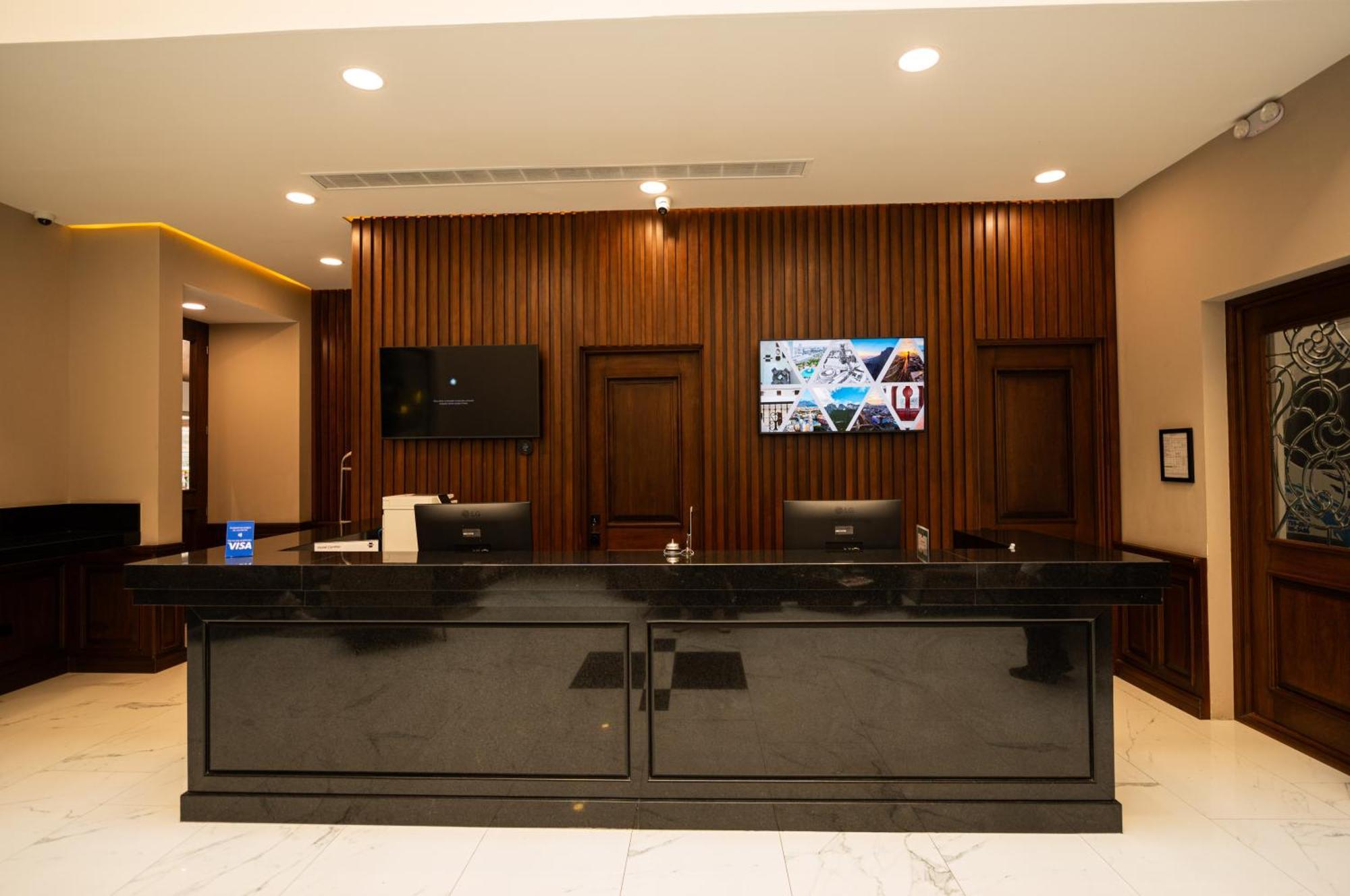 Hotel Centria Monterrey Dış mekan fotoğraf
